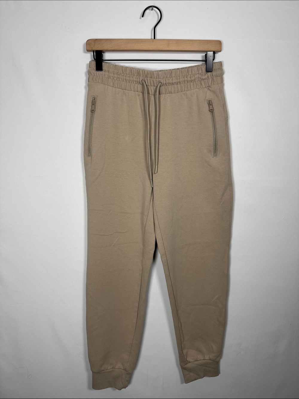 WAP146 {Old Navy} "Dynamic Fleece High Rise Jogger" Savanna Grass Beige Pants